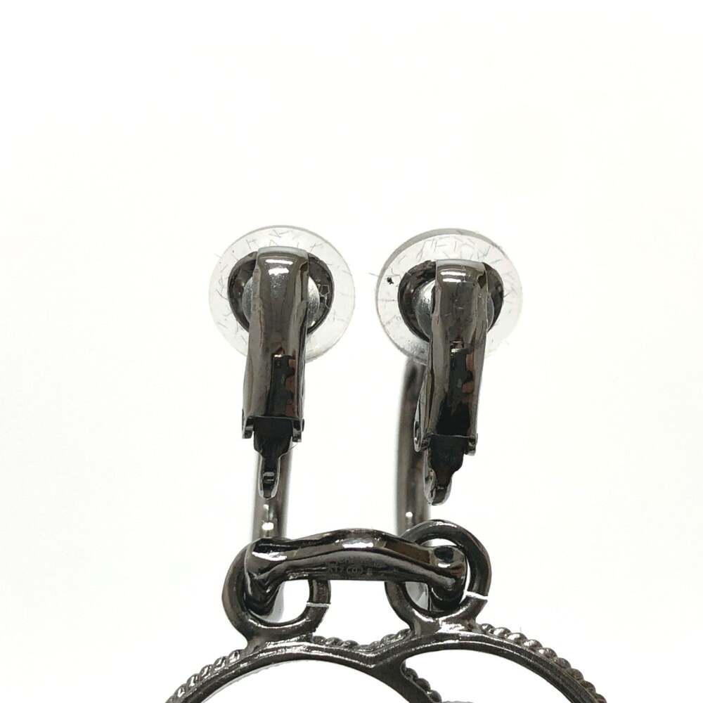 Chanel Clip-On Earrings #207384C70B - Picture 8 of 9